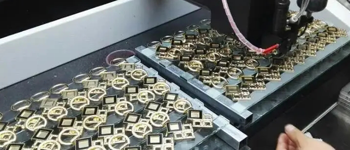 【點膠出現(xiàn)氣泡】關于AB點膠機在點膠時出現(xiàn)氣泡怎么解決？